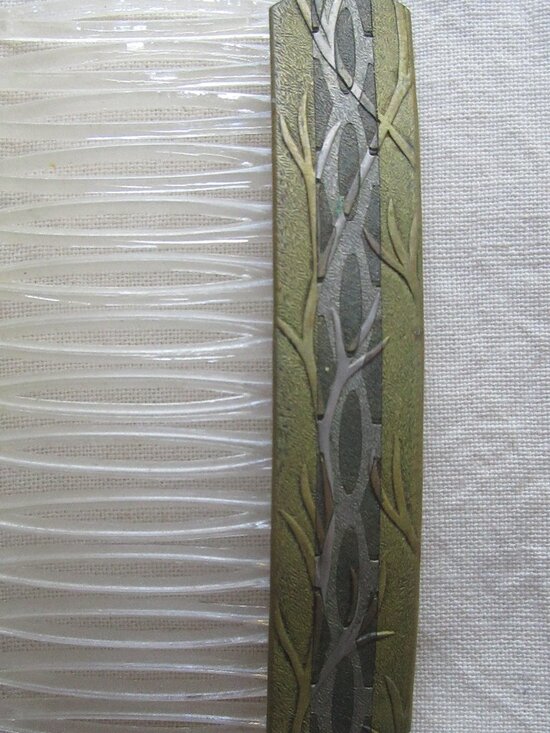 2 piece set Rare Vintage Brass Metal and Plastic Hair Combs main image 11